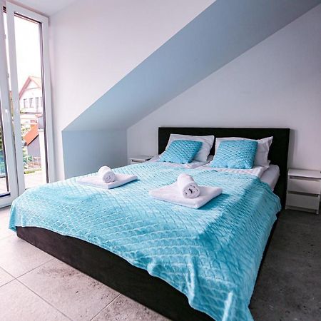 Apart Baltyk Pokoje & Apartamenty Leba Exterior foto