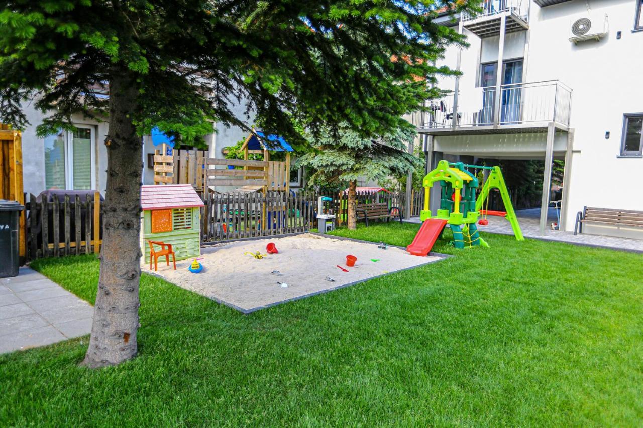 Apart Baltyk Pokoje & Apartamenty Leba Exterior foto