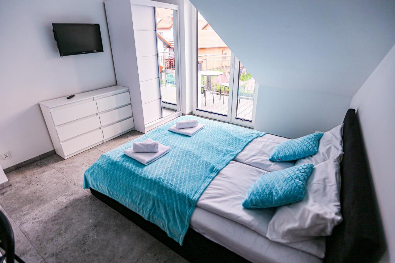 Apart Baltyk Pokoje & Apartamenty Leba Exterior foto