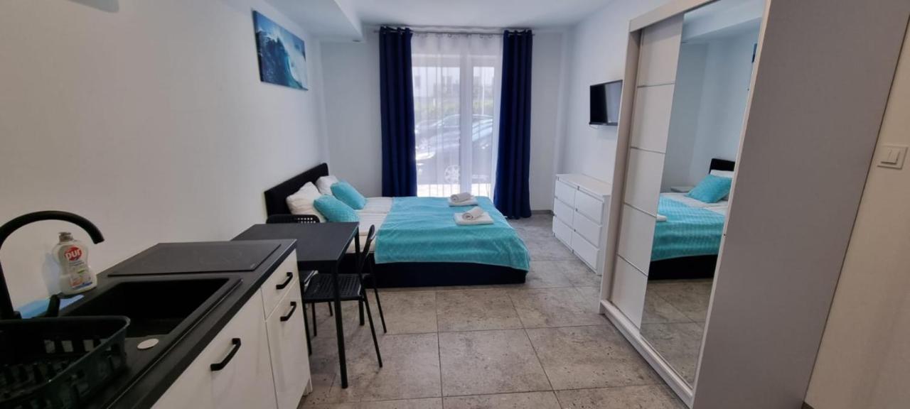 Apart Baltyk Pokoje & Apartamenty Leba Exterior foto